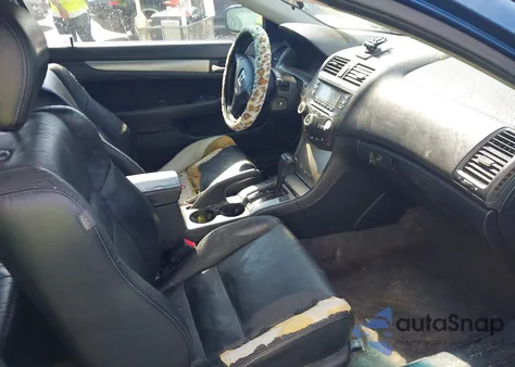 2004 Honda Accord 2.4 Ex z USA, uszkodzony, nr VIN 1HGCM72654A013405